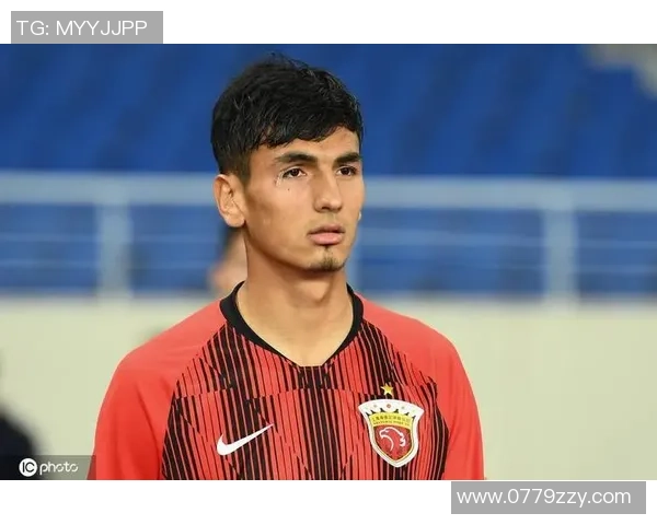 吴敏专访：从绿茵场到人生舞台的足球旅程回顾与反思