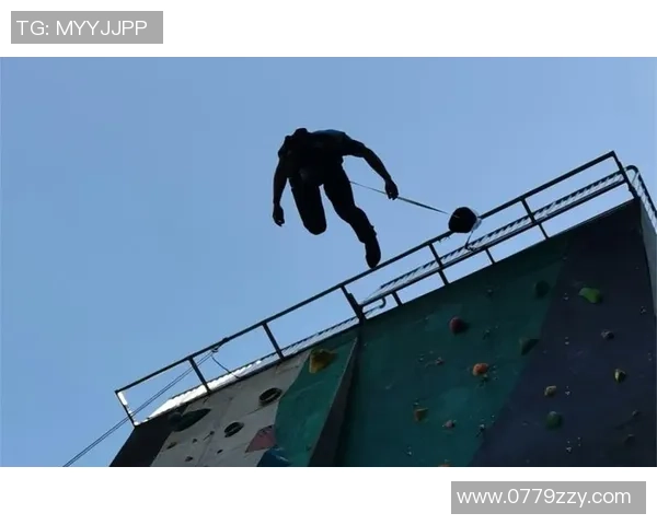 北京攀岩队节奏引发热议运动员与教练之间的观点碰撞与争论 北京攀岩队节奏引发热议运动员与教练之间的观点碰撞与争论