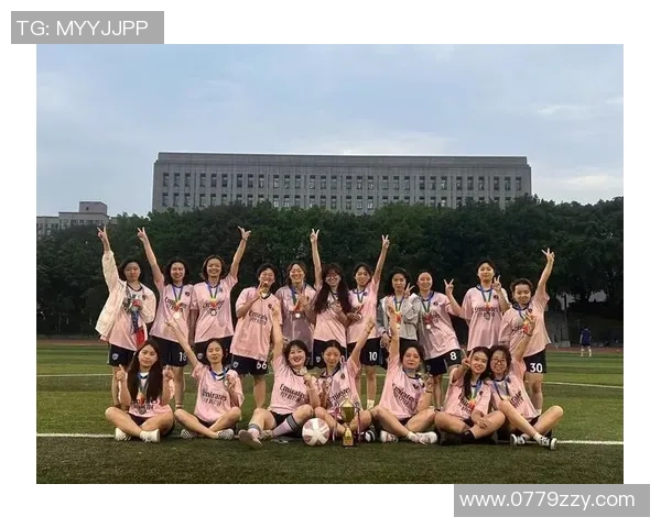 济南女生足球崛起展现青春风采助力女子体育发展新篇章