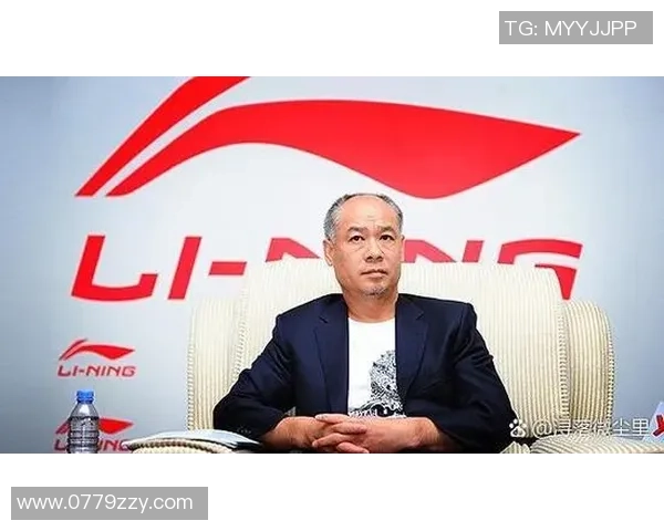 足球李哲的传奇之路：从草根球员到职业联赛明星的奋斗故事